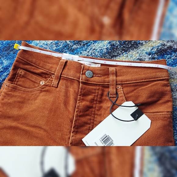 Levi's Ribcage Flare Corduroy Pants Caramel Cafe - Picture 15 of 15
